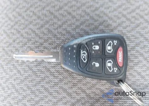 2006 Chrysler Town & Country Touring z USA, uszkodzony, nr VIN 2A4GP54L46R919617